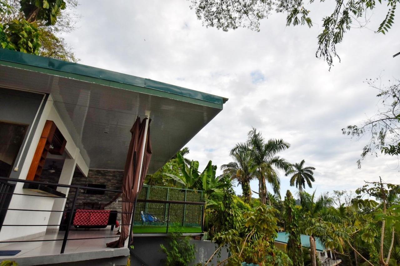 Casa Federico Hotel Quepos Exterior photo